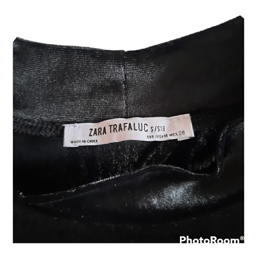ZARA Trafaluc Velvet Short Sleeve Peplum Top - Picture 3 of 4
